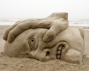 face-sand